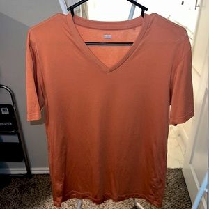 Men’s Orange Uniqlo Supima V-neck T-shirt